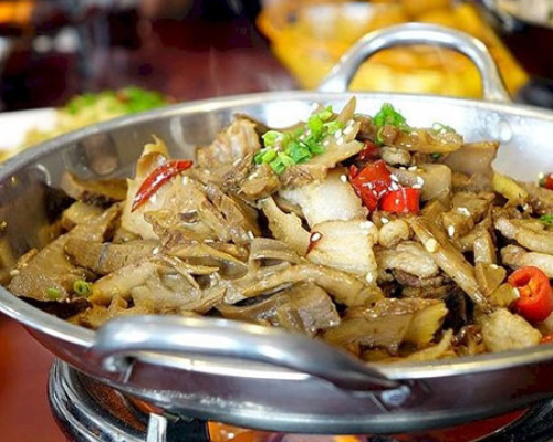 East Street Café Thai food.